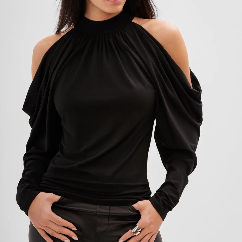 Marcella NYC Perry Cold Shoulder in Black size S